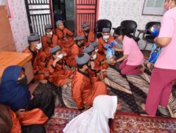 PENGURUS YKB DAERAH KEPRI GELAR ANJANGSANA KE PANTI ASUHAN DAN PANTI JOMPO JELANG HUT YKB KE 42 TAHUN 2022
