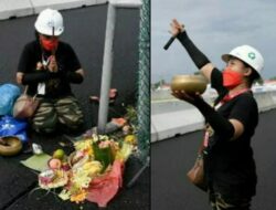 Video Viral Pawang Hujan Mbak Rara Ramai Dibahas, Warganet: Pawang Hujan Mendunia