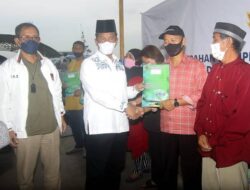 Sebanyak 234 Warga Batam Terima Sertifikat Tanah, Rudi : Bisa Digadai untuk Modal