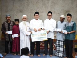 Gubernur Ansar Bersafari Ramadhan di Masjid Muthaminah Kavling Sagulung Batam