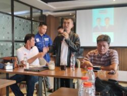 Bakal Calon Walikota dan Wakil Walikota Gunungsitoli Yusman-Yostinus Gelar Temu Ramah Dengan Wartawan