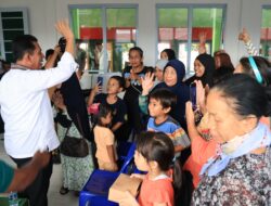 Ratusan Warga Tanjung Unggat Sambut Antusias Peresmian Gedung Serbaguna oleh Gubernur Ansar