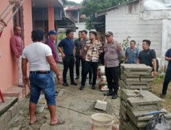 Oknum ASN Gusit dengan Arogannya Bangun Pagar diatas bangunan Pemerintah