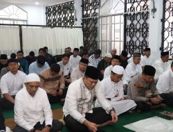 Polresta Barelang Gelar Sholat Idul Adha 1447 H dan Pemotongan 42 Hewan Qurban untuk Masyarakat