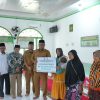Wabup Syamsurizal Serahkan Zakat Konsumtif, Dorong Mustahik Menjadi Muzaki